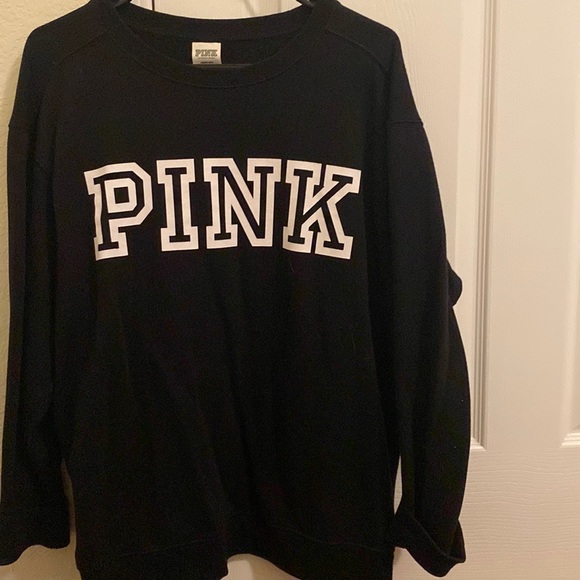 VS Crewneck - Picture 1 of 1